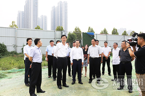 ֣�����쵼һ���Ӳ�ָ��������Ե������ҵ԰��Ŀ