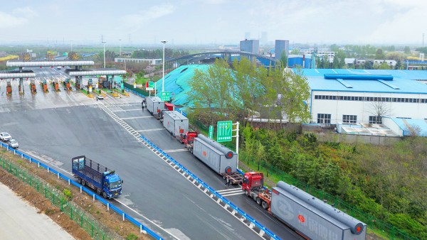 ��ǿ�����󡢸����ܡ���������Ե�������黯��װȼ����¯�����г�����