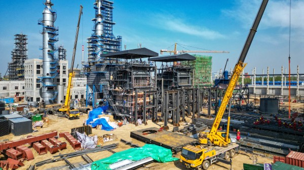 ֱ��һ�ߣ�������Ե������״�����ȹ�¯��Ŀ����ȫ������